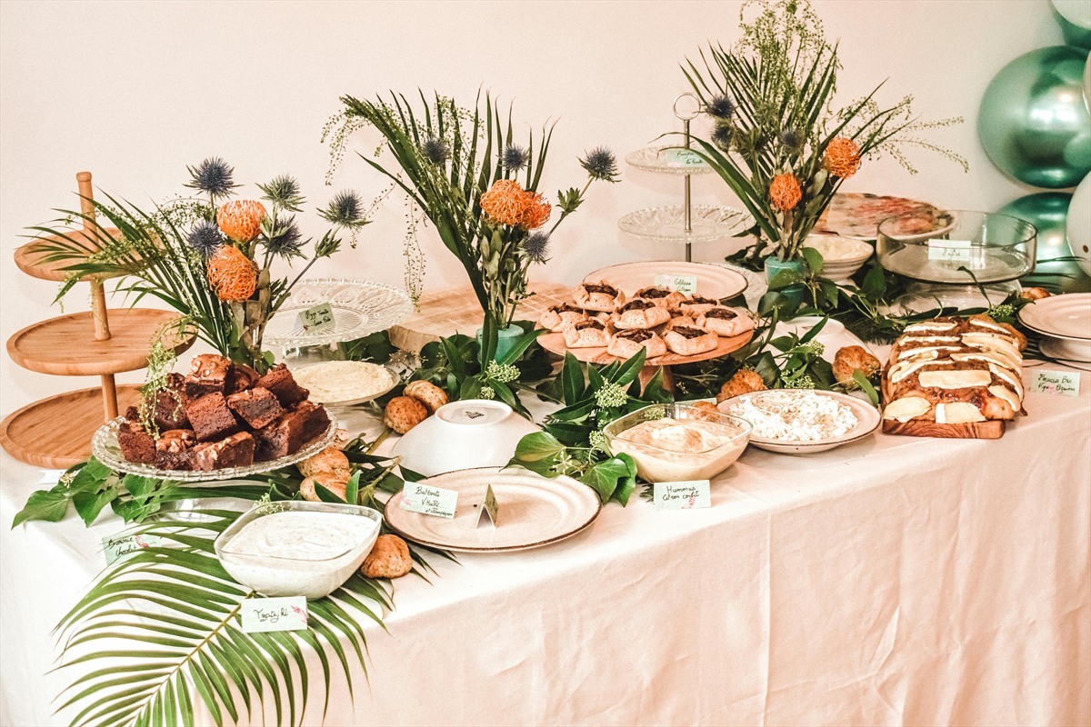 Beitragsbild zu Catering für deinen Geburtstag: Buffet, Fingerfood oder Flying Food
