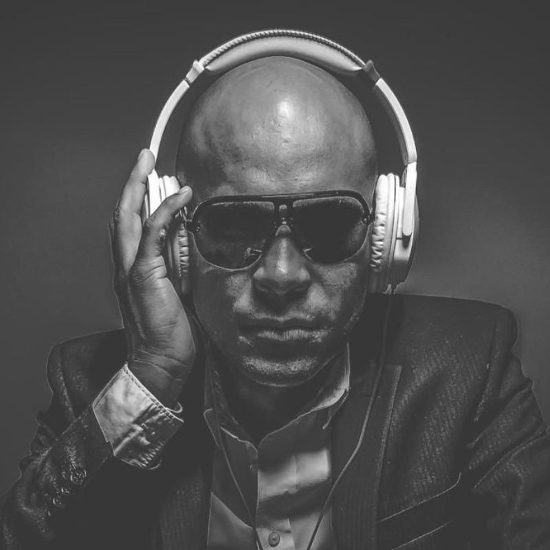 DJ Alejandro de la Cruz
