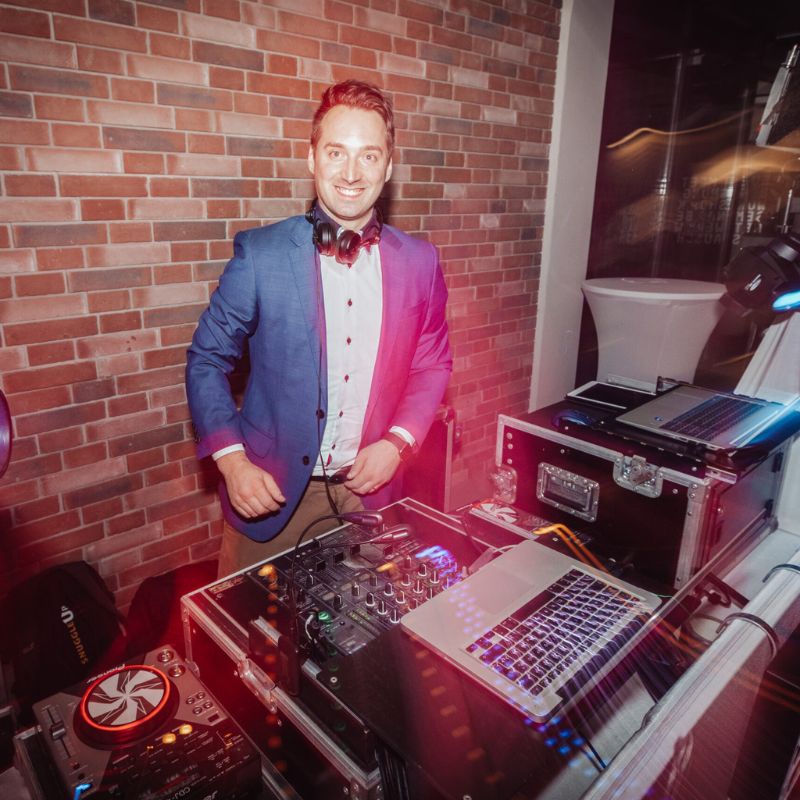 DJ BASTIAN VAN RIDER