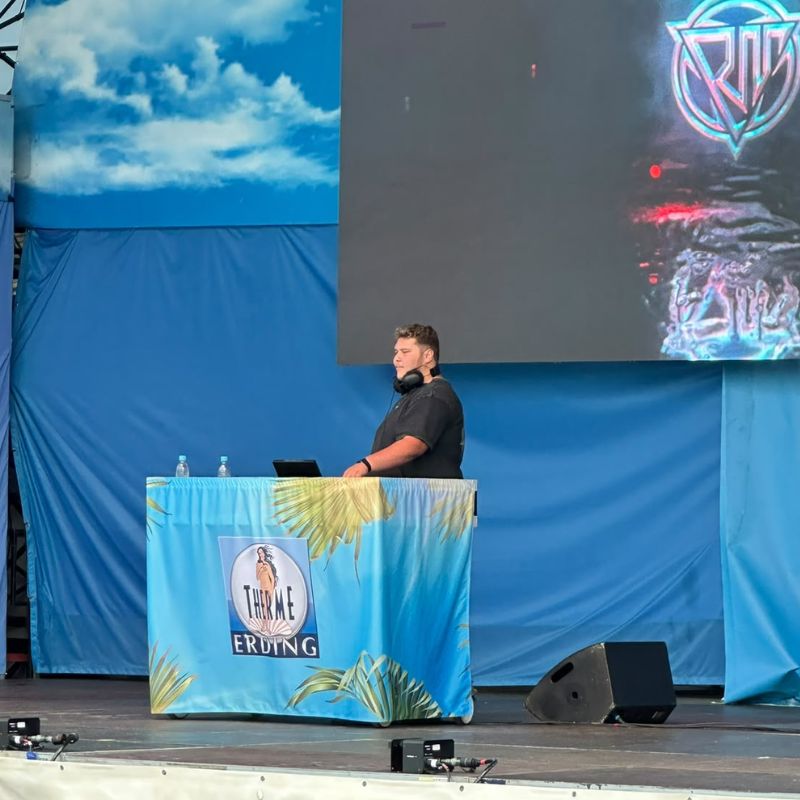 DJ Mainic – DJ für Events, Hochzeiten & Partys