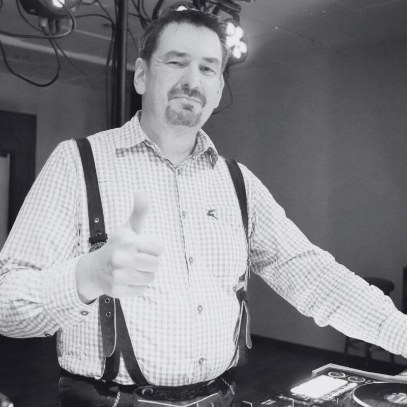 DJ Mario Lach (DJ CMO) – Dein Event, dein Sound, dein Moment.