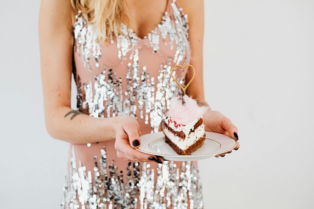 Beitragsbild zu Geburtstagstorte für deine Feier planen: Ideen, Trends und was wirklich zu dir passt