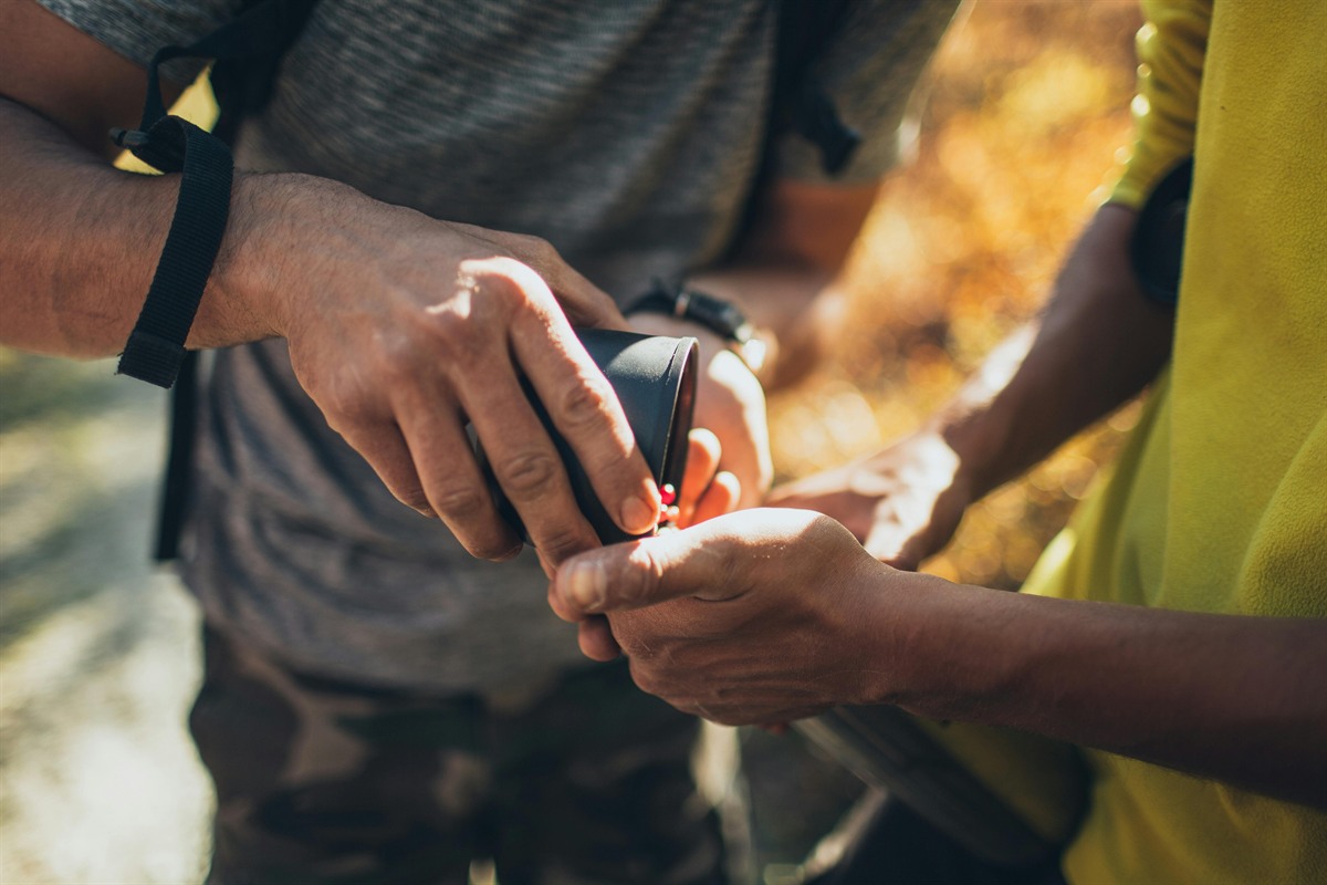 Beitragsbild zum Thema Geocaching als Betriebsausflug für Firmenfeier und Firmenevent.