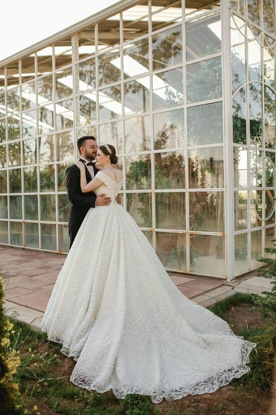 Gewächshaus Hochzeit oder im botanischen Garten heiraten - Brautpaar
