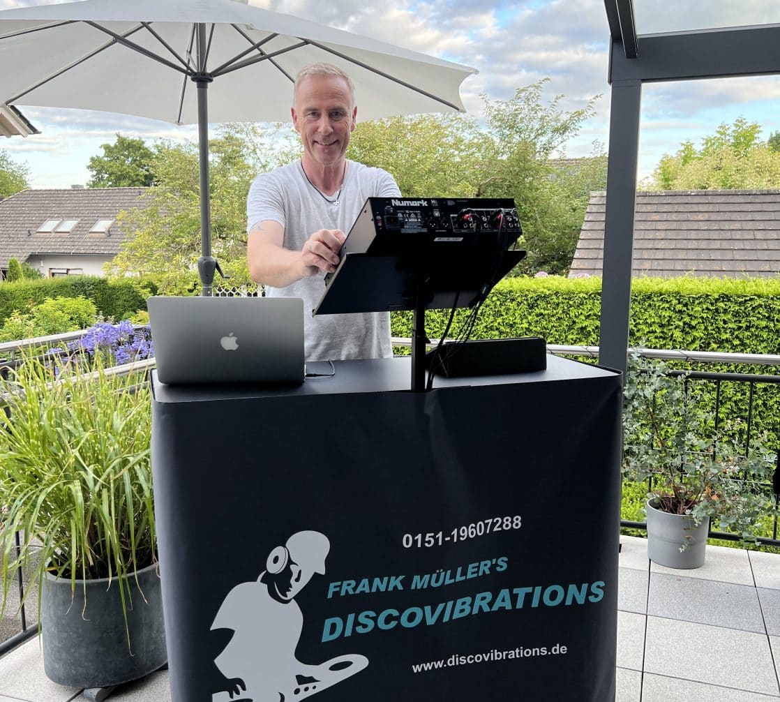 Die DeejayWG | Deine premium Wedding & Event DJs
