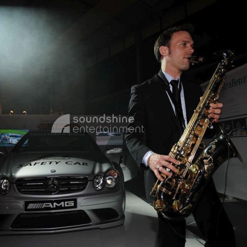 Soundshine Entertainment Walking Acts