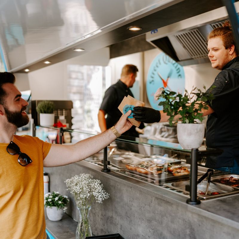 StreetQuizine GmbH I Premium Food Truck Catering