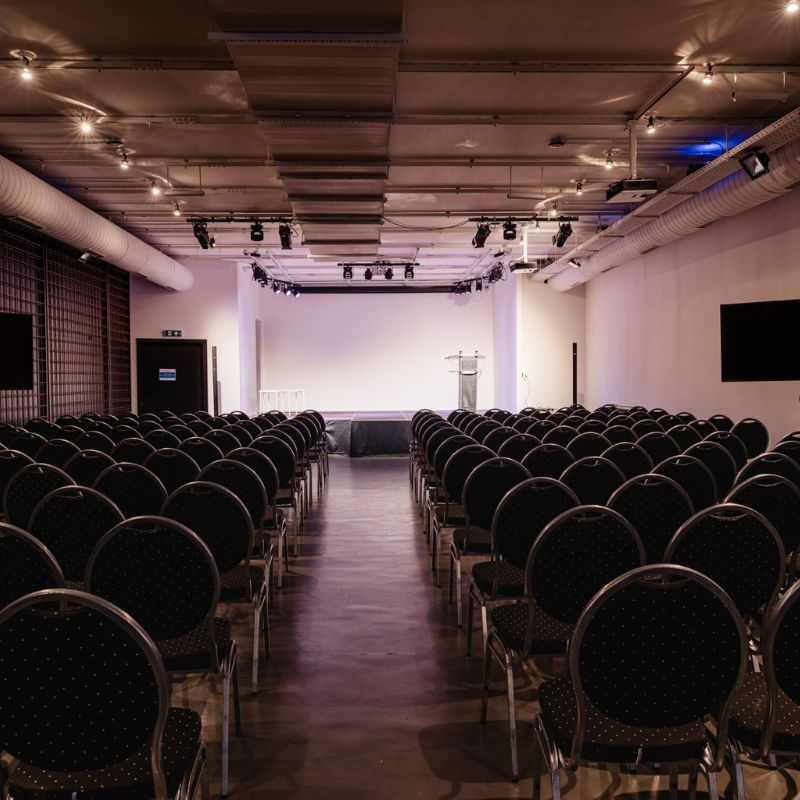 WHITE Spreelounge / Großes Theater