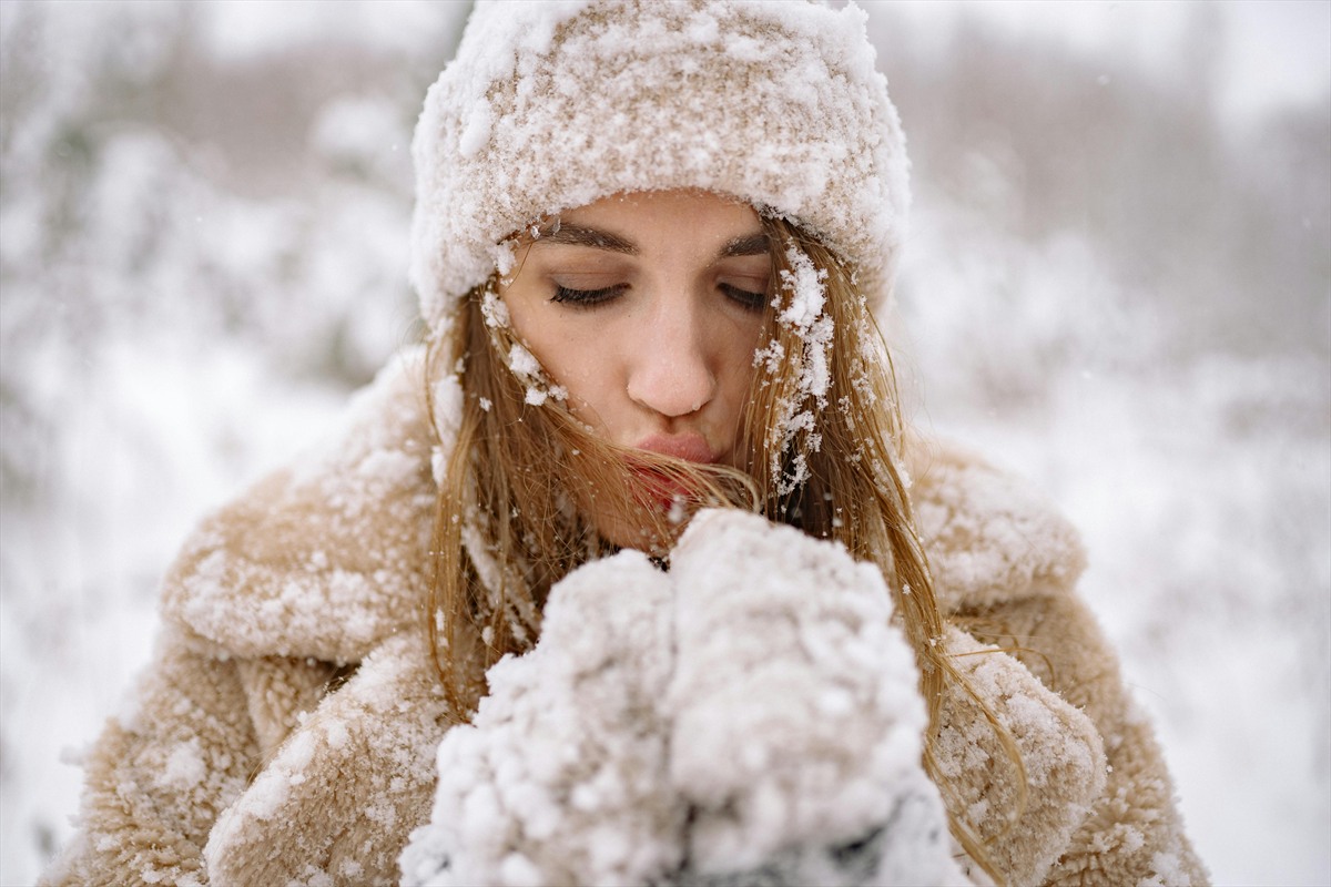 Beitragsbild zu Wintergeburtstag: Ideen, Stimmung und praktische Planungstipps